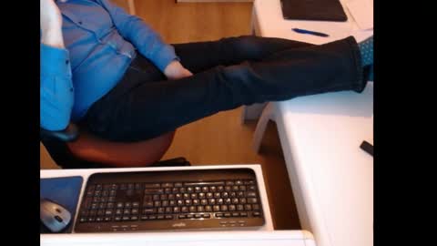 dutchpornking2 online show from April 2, 2026, 5:54 pm