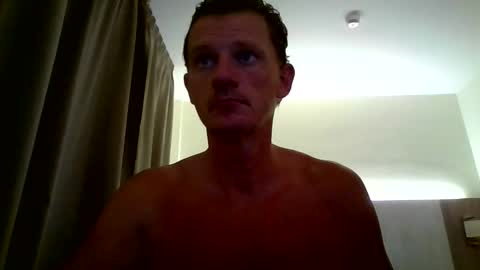 dutchwanker123 online show from December 6, 2024, 2:28 pm