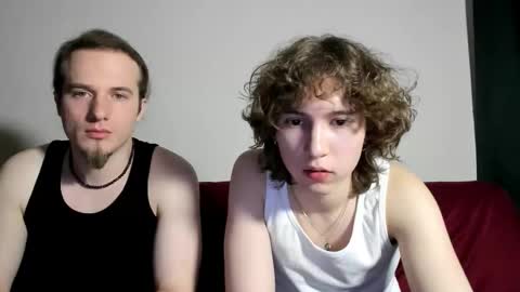 Snapshot of duumvirate chatting on November 1, 2025, 10:39 am Georg and Max online show from November 1, 2025, 10:39 am