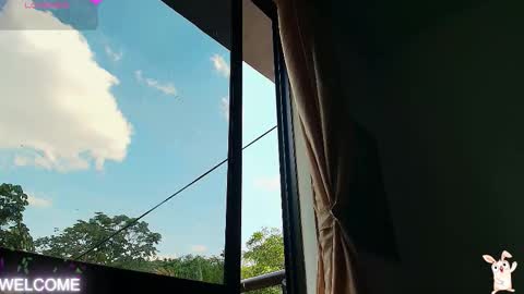 dwayne_brown online show from October 19, 2025, 7:03 pm