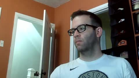 dweav240 online show from July 13, 2026, 4:32 pm