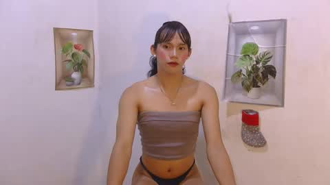 dy_namite online show from March 25, 2026, 6:25 pm