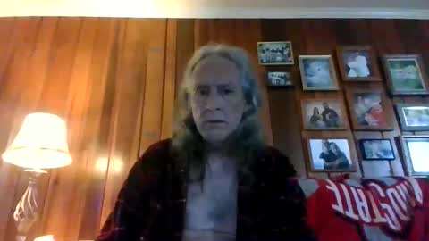 Snapshot of dyankee68 chatting on November 29, 2025, 1:36 pm dyankee68 online show from November 29, 2025, 1:36 pm