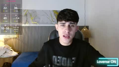 dyla_n18_ online show from February 21, 2026, 7:59 pm