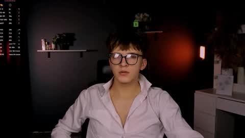 dylan_bold online show from October 7, 2025, 7:22 pm