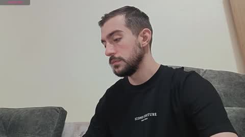 Dylan online show from October 26, 2025, 6:41 am