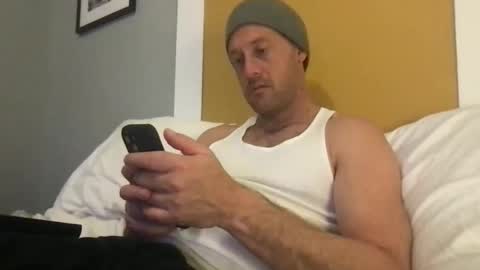 Dylans ThicK online show from December 2, 2025, 6:19 am