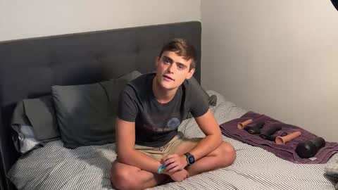Snapshot of dylanfruits chatting on September 19, 2025, 12:12 am dylanfruits online show from September 19, 2025, 12:12 am