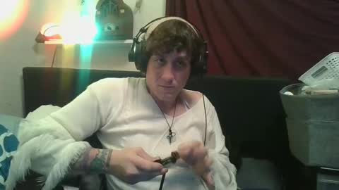 Aurora online show from January 8, 2025, 8:16 am