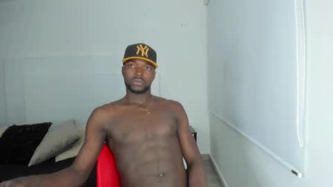 Snapshot of dylantaylor_1 chatting on January 11, 2025, 4:16 am Dylan Taylor online show from January 11, 2025, 4:16 am