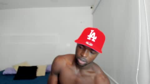 Snapshot of dylantaylor_1 chatting on January 27, 2025, 4:20 am Dylan Taylor online show from January 27, 2025, 4:20 am