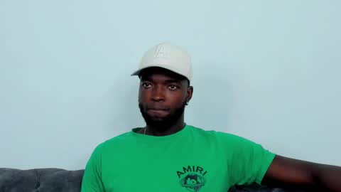 Snapshot of dylantaylor_1 chatting on September 14, 2025, 4:11 am Dylan Taylor online show from September 14, 2025, 4:11 am