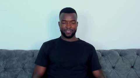 Snapshot of dylantaylor_1 chatting on October 17, 2025, 3:31 am Dylan Taylor online show from October 17, 2025, 3:31 am