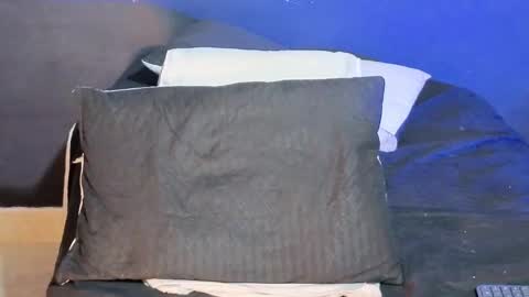 ---DYLAN--- online show from March 26, 2026, 2:06 am