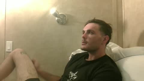 dylp400 online show from January 3, 2025, 7:16 am