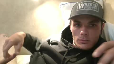 dylp400 online show from February 11, 2025, 2:57 am