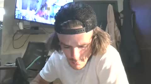 dylp400 online show from November 3, 2025, 8:04 am