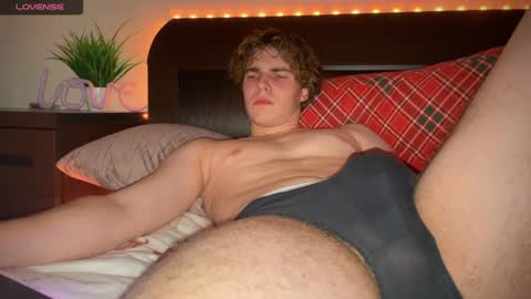 dymonted online show from January 12, 2025, 3:25 pm