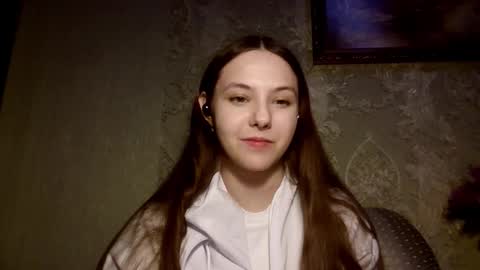 Yuni online show from March 19, 2026, 3:16 pm