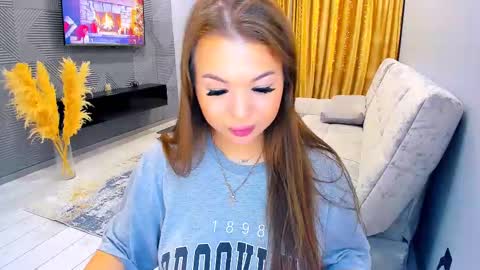 Snapshot of easternbeautyy chatting on December 7, 2024, 2:57 pm easternbeautyy online show from December 7, 2024, 2:57 pm