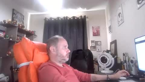 Snapshot of eastmidssoul chatting on June 24, 2026, 8:24 am eastmidssoul online show from June 24, 2026, 8:24 am