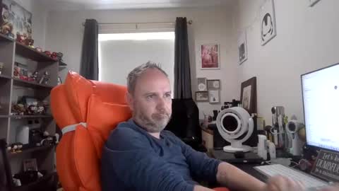 Snapshot of eastmidssoul chatting on July 1, 2026, 7:43 am eastmidssoul online show from July 1, 2026, 7:43 am