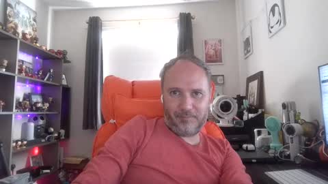 Snapshot of eastmidssoul chatting on August 3, 2026, 9:04 am eastmidssoul online show from August 3, 2026, 9:04 am