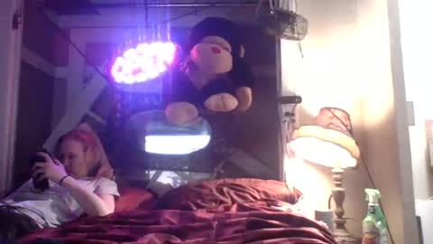 Snapshot of eastside6996 chatting on November 4, 2025, 10:14 am pussy an ass online show from November 4, 2025, 10:14 am