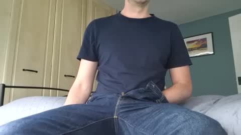easy_fit00 online show from May 30, 2026, 3:31 pm