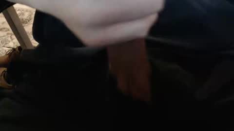 eat_a_peach2 online show from February 27, 2025, 11:41 am