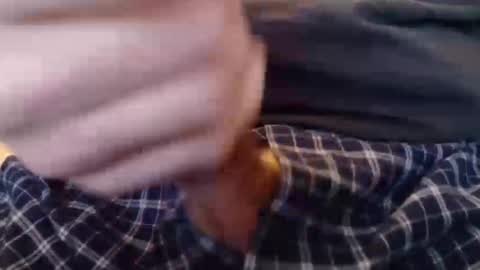 eat_a_peach2 online show from March 10, 2025, 10:24 pm