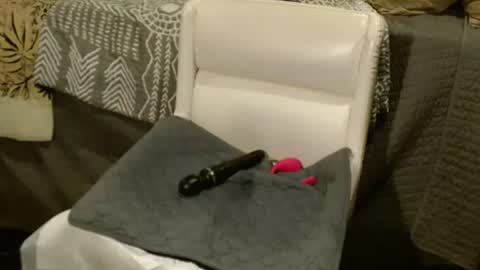 Six online show from December 30, 2024, 5:55 pm