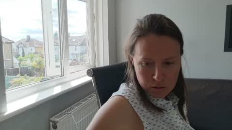 Nadia Ferreira  online show from July 1, 2026, 8:49 am