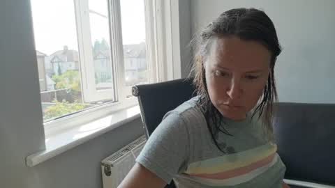 Nadia Ferreira  online show from July 9, 2026, 9:02 am
