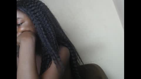 eatuupx online show from December 27, 2024, 2:22 pm