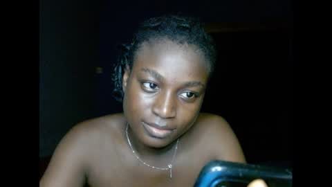 eatuupx online show from February 28, 2025, 11:01 pm