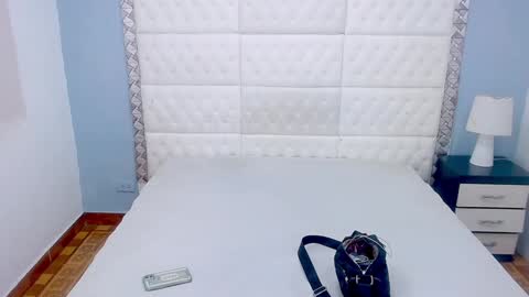 Snapshot of eban_dustan chatting on January 6, 2025, 8:18 pm Eban online show from January 6, 2025, 8:18 pm