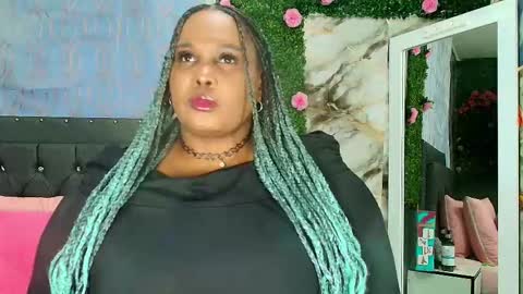 Snapshot of ebony544505 chatting on November 30, 2025, 7:01 am ANGIE online show from November 30, 2025, 7:01 am