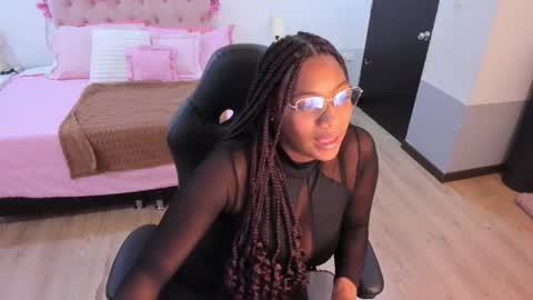 ebony_fantasy2 online show from November 22, 2025, 11:31 am