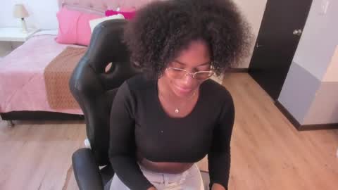 ebony_fantasy2 online show from March 29, 2026, 12:16 pm
