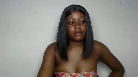 Ella online show from September 21, 2025, 12:12 am