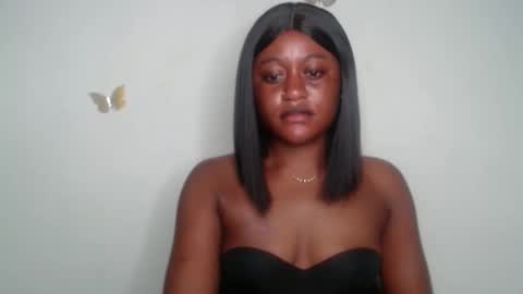 Ella online show from October 7, 2025, 11:35 pm