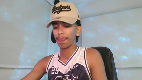 ebony_fuckboy online show from November 20, 2025, 6:51 pm
