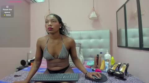 Snapshot of ebony_hot_sex1 chatting on July 9, 2026, 11:36 am linda online show from July 9, 2026, 11:36 am