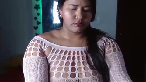 ebony_luna1 online show from June 22, 2026, 8:39 pm