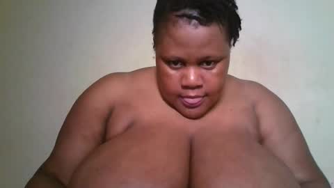 Snapshot of ebony_magixs chatting on September 10, 2025, 5:07 am ebony_magixs online show from September 10, 2025, 5:07 am