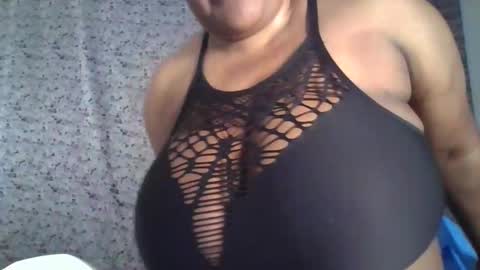 Snapshot of ebony_magixs chatting on September 16, 2025, 9:21 am ebony_magixs online show from September 16, 2025, 9:21 am