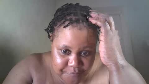 Snapshot of ebony_magixs chatting on October 7, 2025, 1:14 am ebony_magixs online show from October 7, 2025, 1:14 am