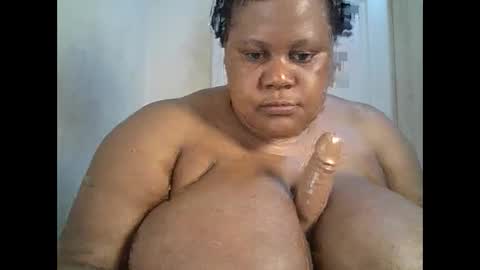 Snapshot of ebony_magixs chatting on October 8, 2025, 6:00 am ebony_magixs online show from October 8, 2025, 6:00 am