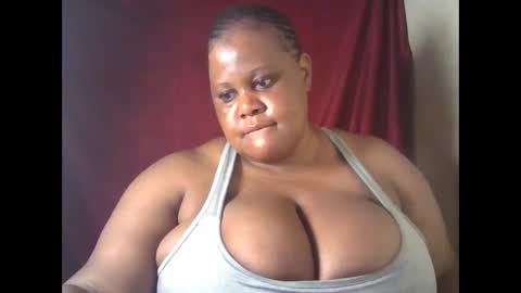 ebony_magixs online show from November 15, 2025, 7:43 pm